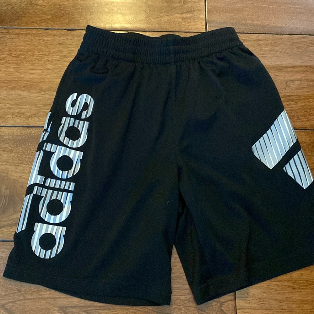 Adidas BOYS shorts